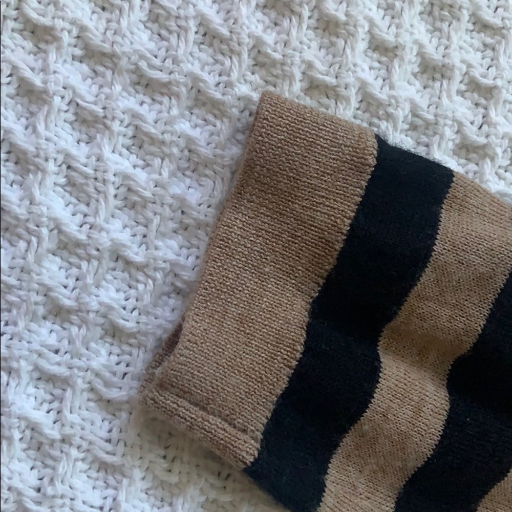 Loft sweater - Picture 6 of 7